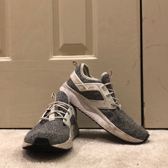 Puma kid  shoes - Picture 2 of 4